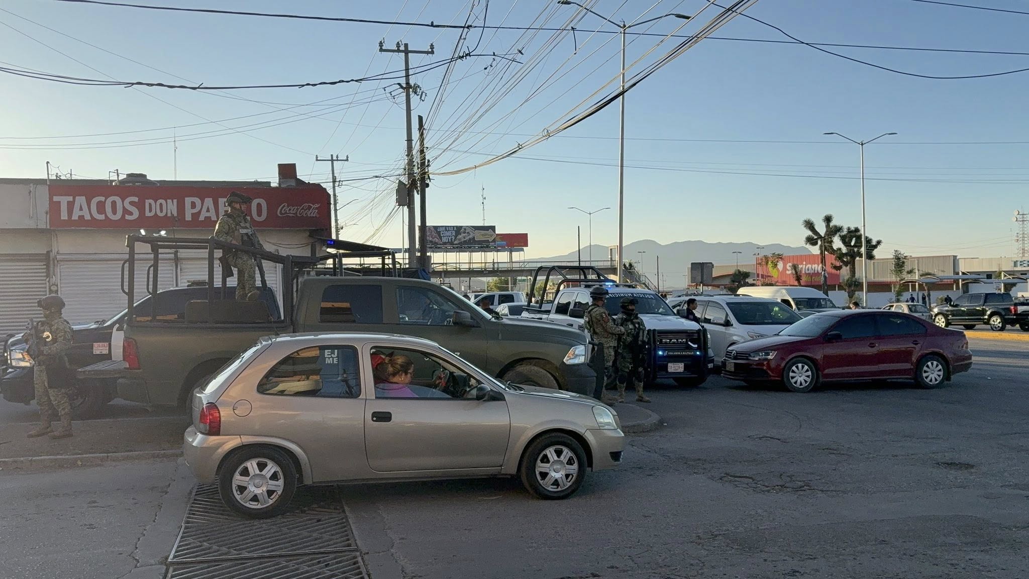 Muere hombre tras ser apuñalado en taquería