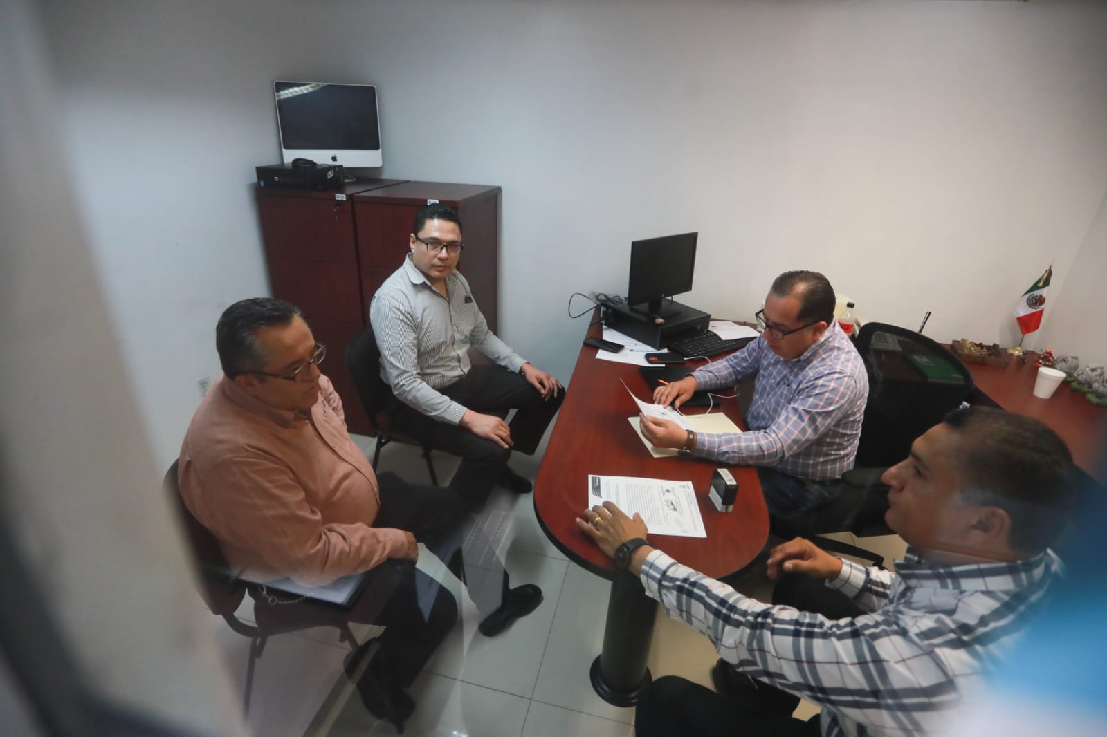Denuncia Saltillo a funcionario del PJF