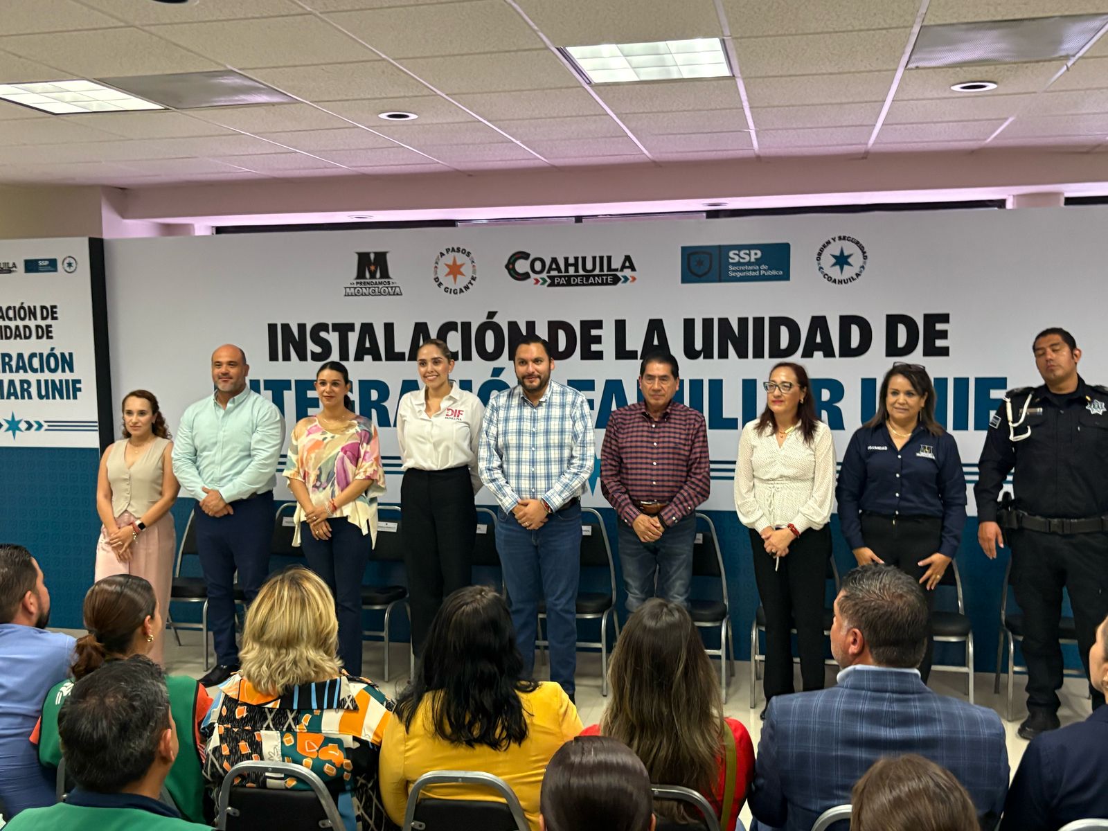 Anuncia Carlos Unidad de Integración Familiar