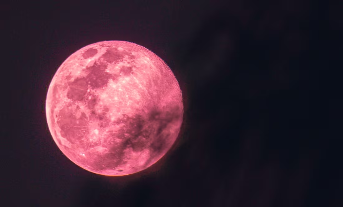 Luna Rosa 2025; ¿cuándo ver el fenómeno astronómico en México?