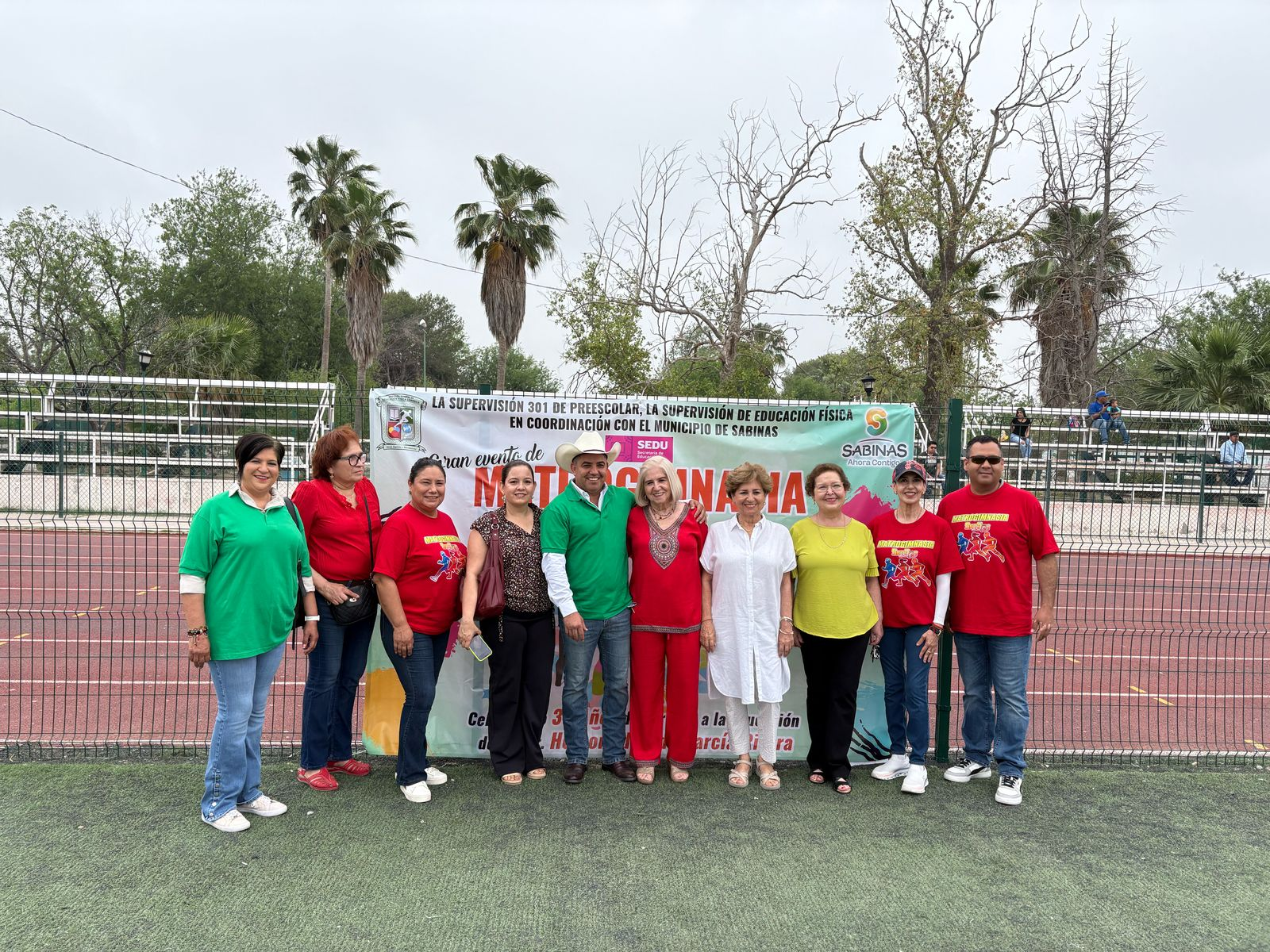Participa Chano Díaz en jornada de Matrogimnasia infantil.