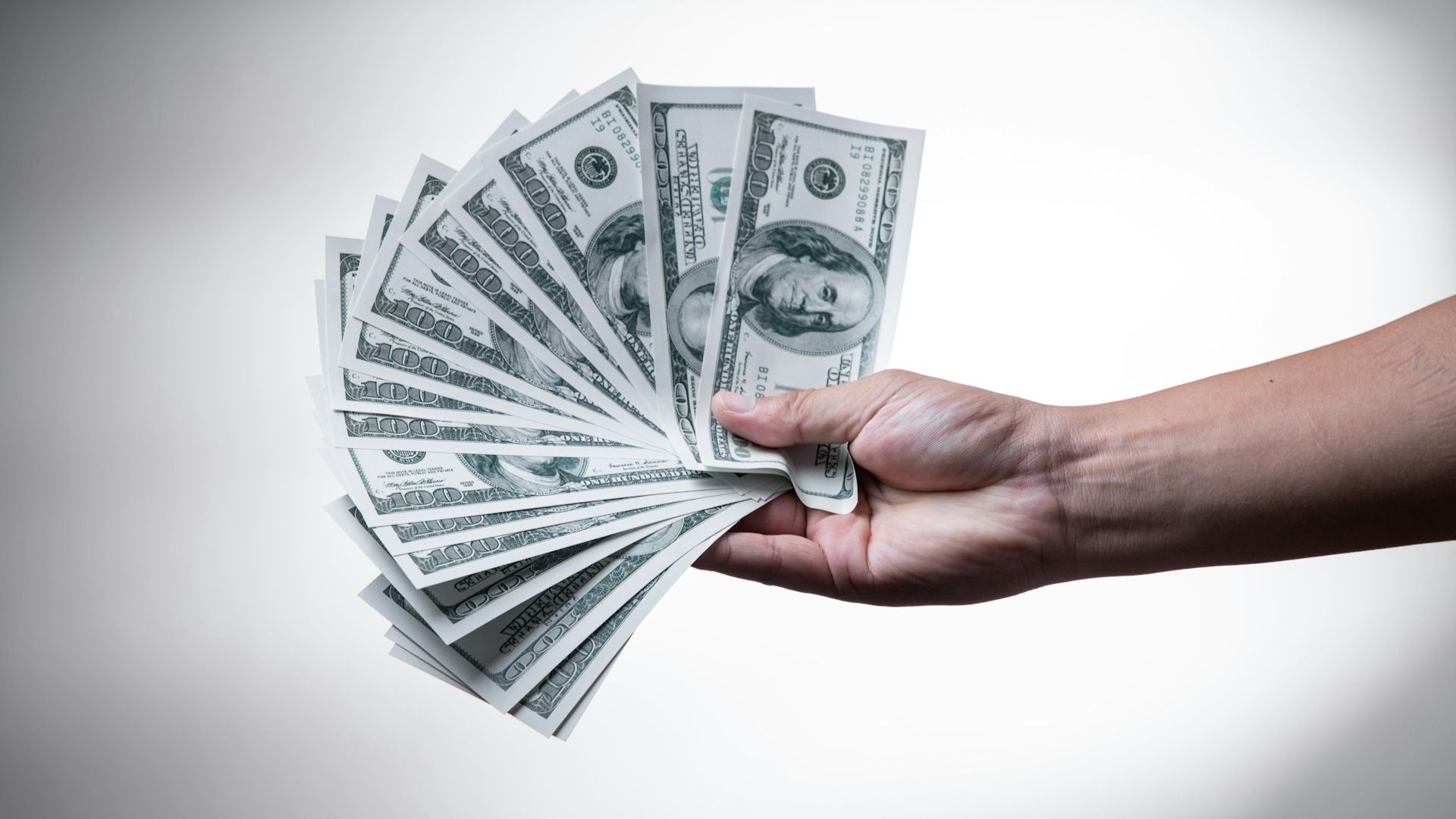 Precio del dólar hoy 2 de abril de 2025