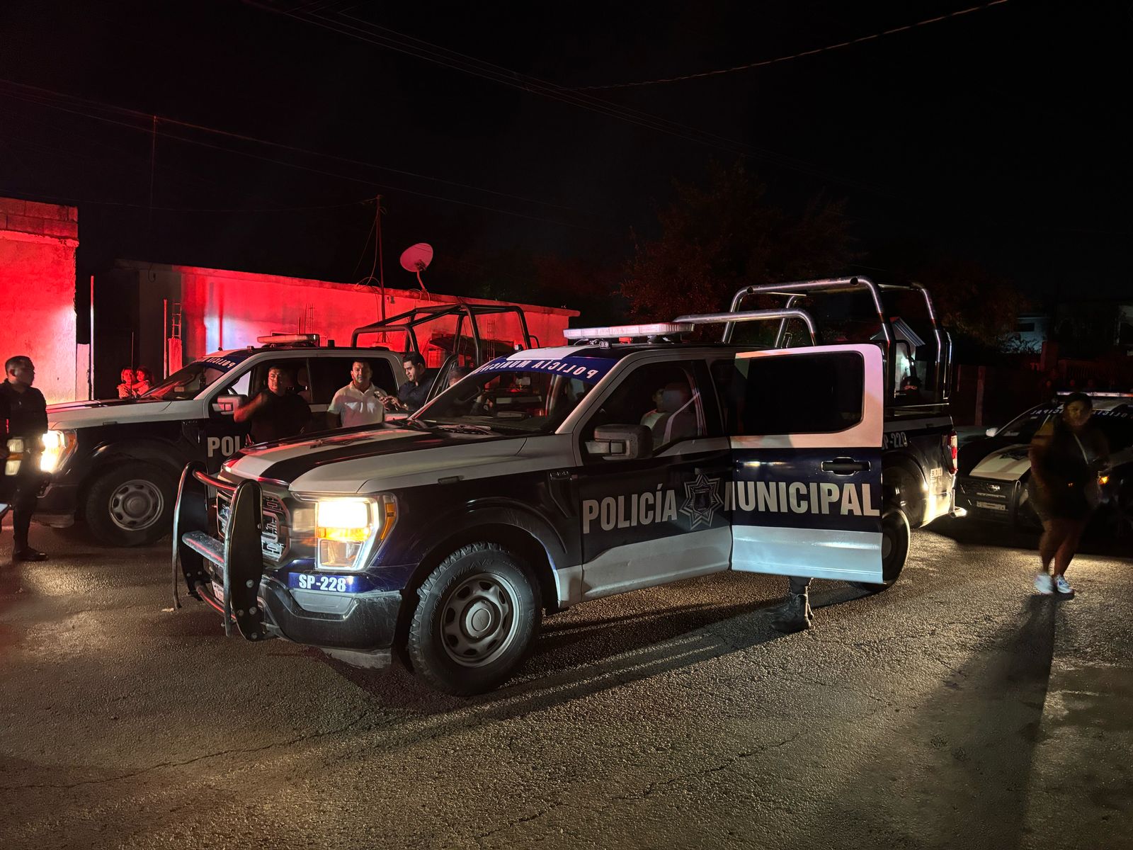 Moviliza presunto sujeto con arma