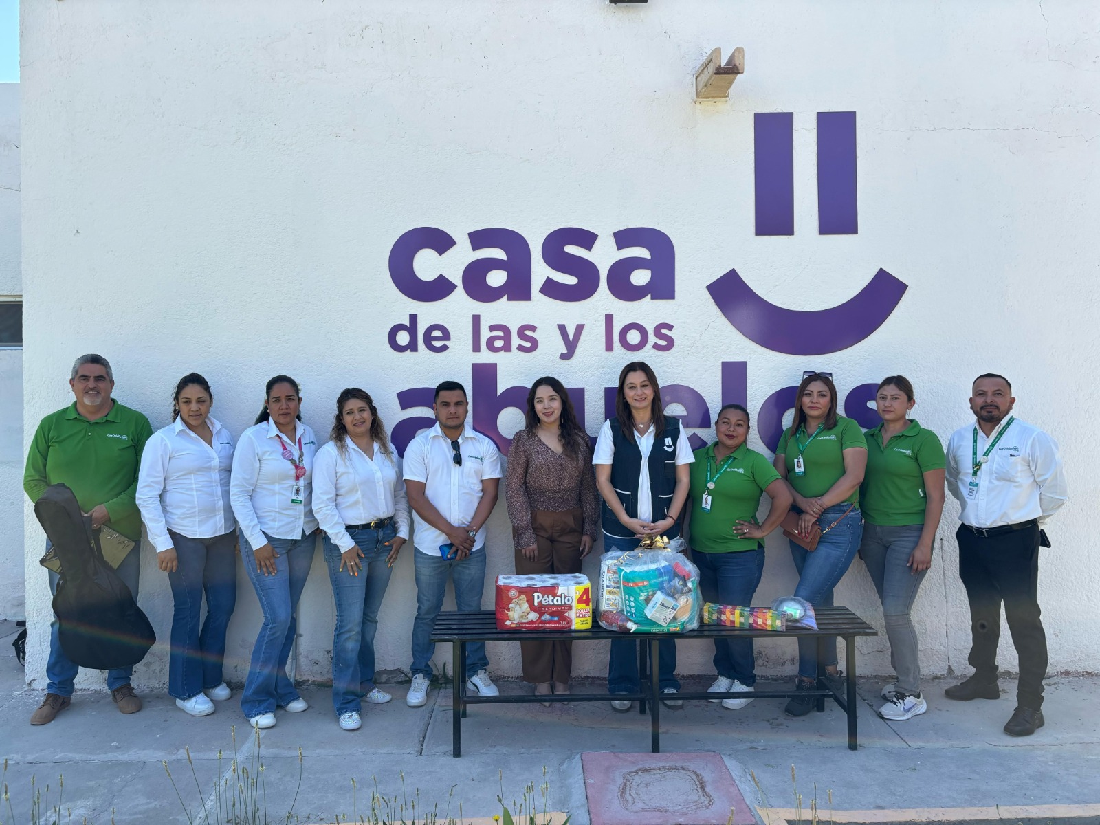Solidaria empresa con la Casa de los Abuelos