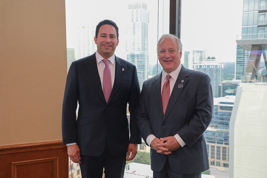 Estrechan lazos Saltillo y Austin