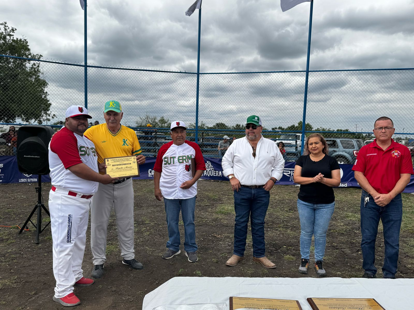 Arranca la temporada de softbol en Múzquiz
