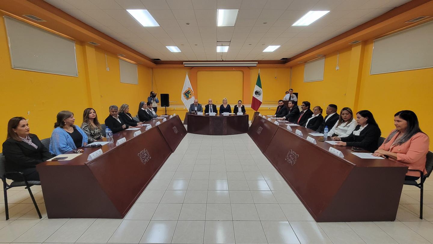 Oficialmente: Villa de Palaú