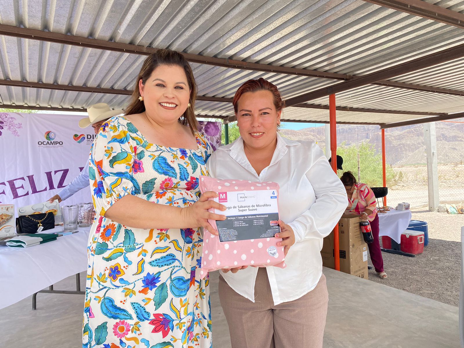 Celebra Adriana Valdés a Mamás de Ocampo y ejidos