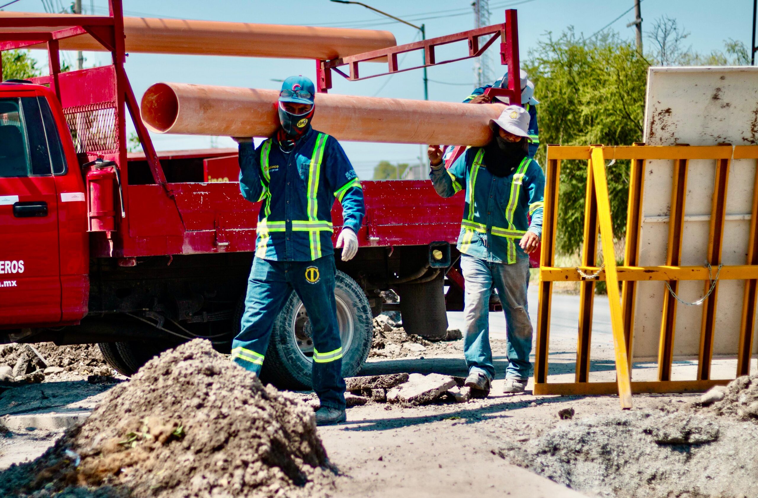 Trabajamos para que no falte el agua: Tomás