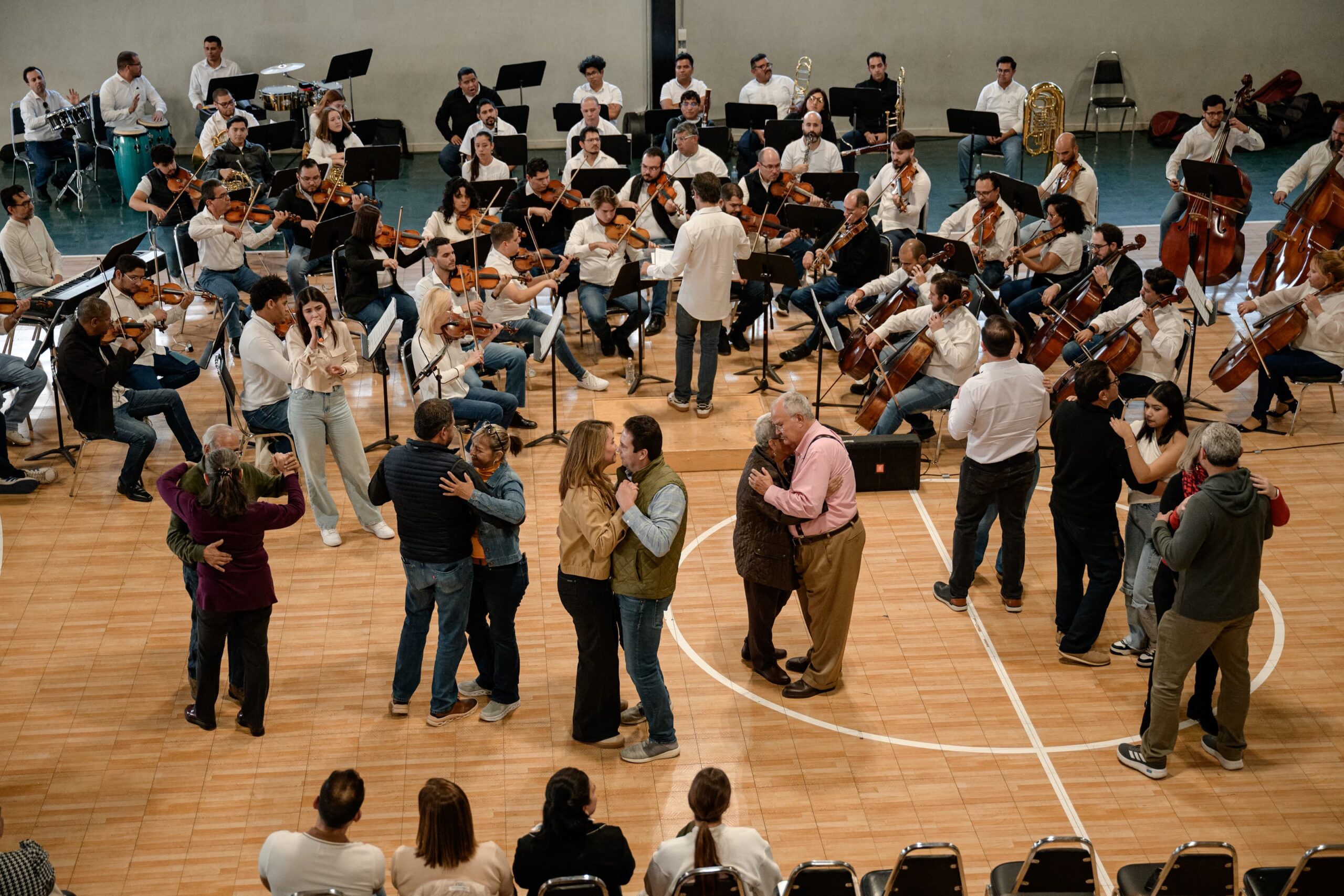 Invitan a disfrutar a la Orquesta del Desierto