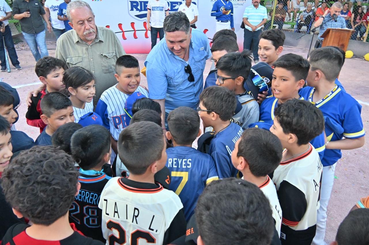 INAUGURA HUGO 75ª TEMPORADA DE LA LIGA RIBEREÑA DE BÉISBOL