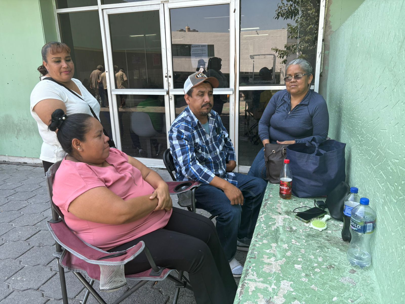 José Eduardo, ya despertó del coma