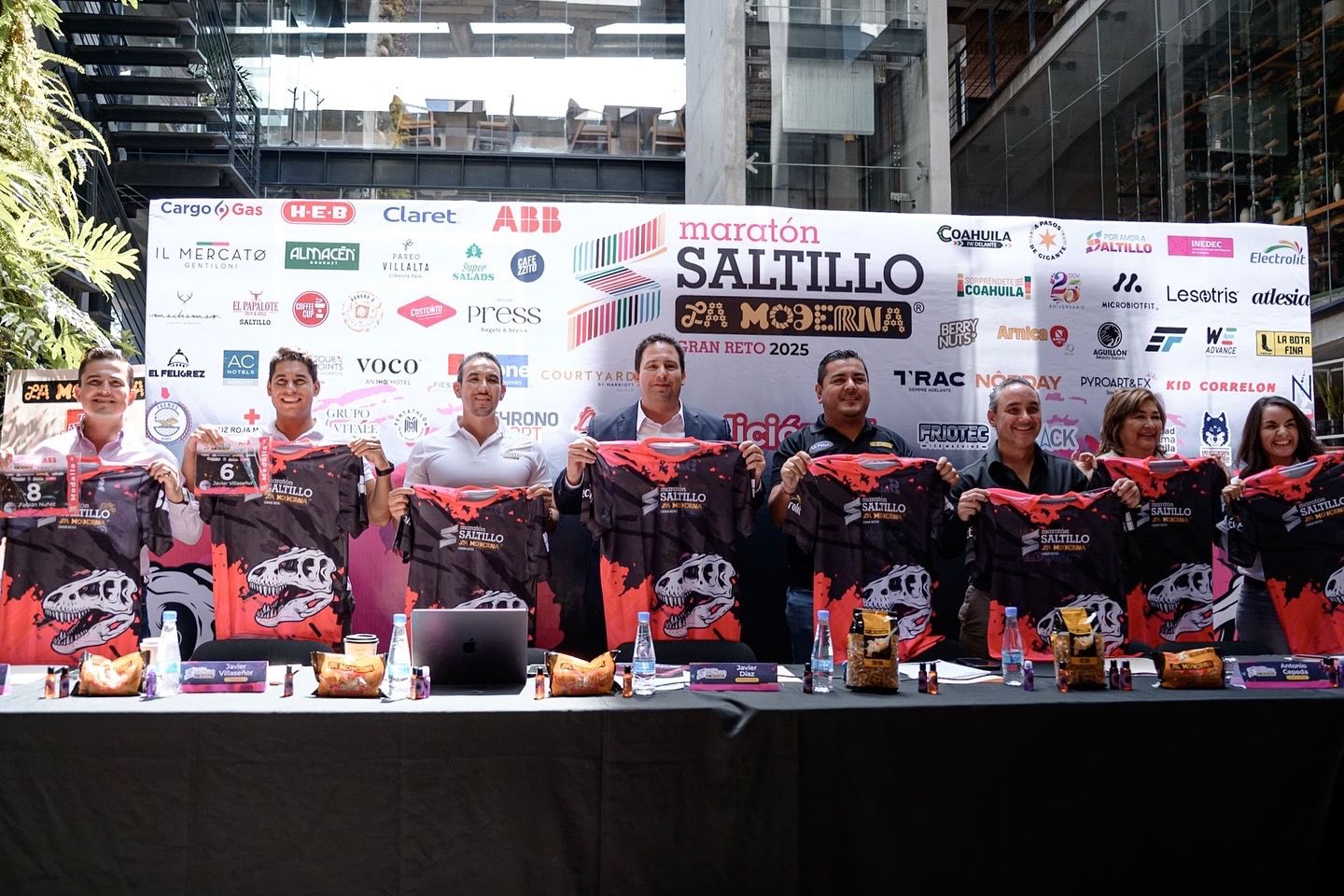Saltillo seguirá apoyando los grandes eventos deportivos: Javier Díaz