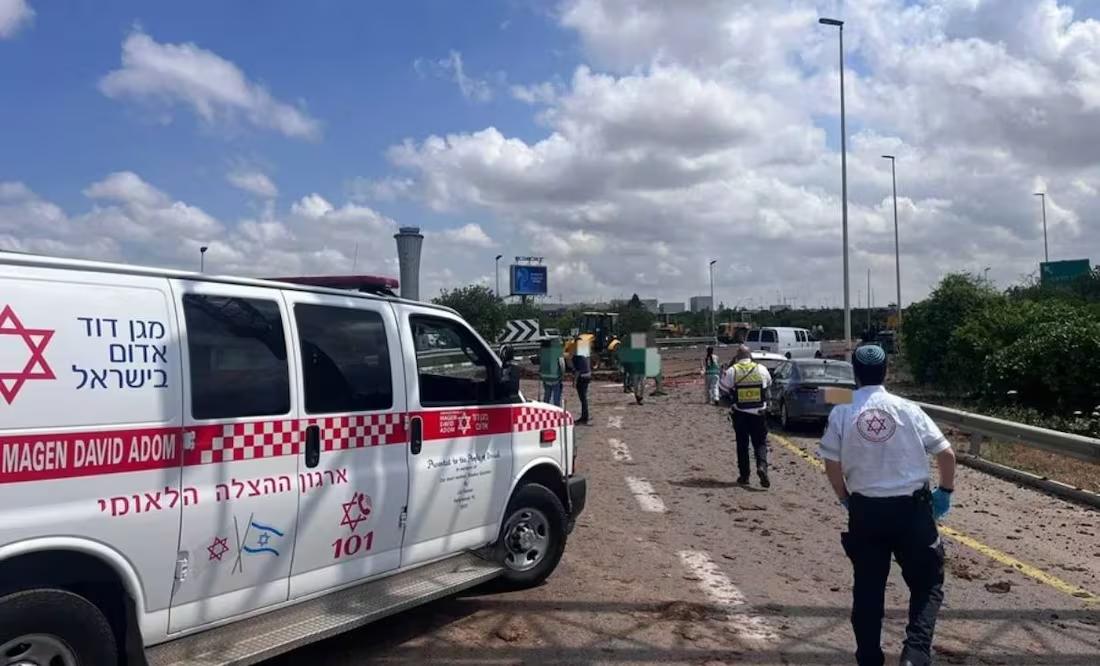 Israel ataca Yemen; responde a misil hutí que impactó aeropuerto en Tel Aviv