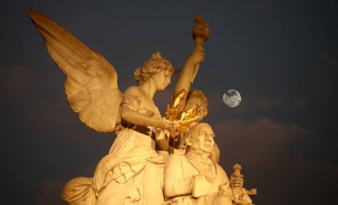¿Qué es la microluna?; el evento astronómico que será visible en la Luna de Flores 2025