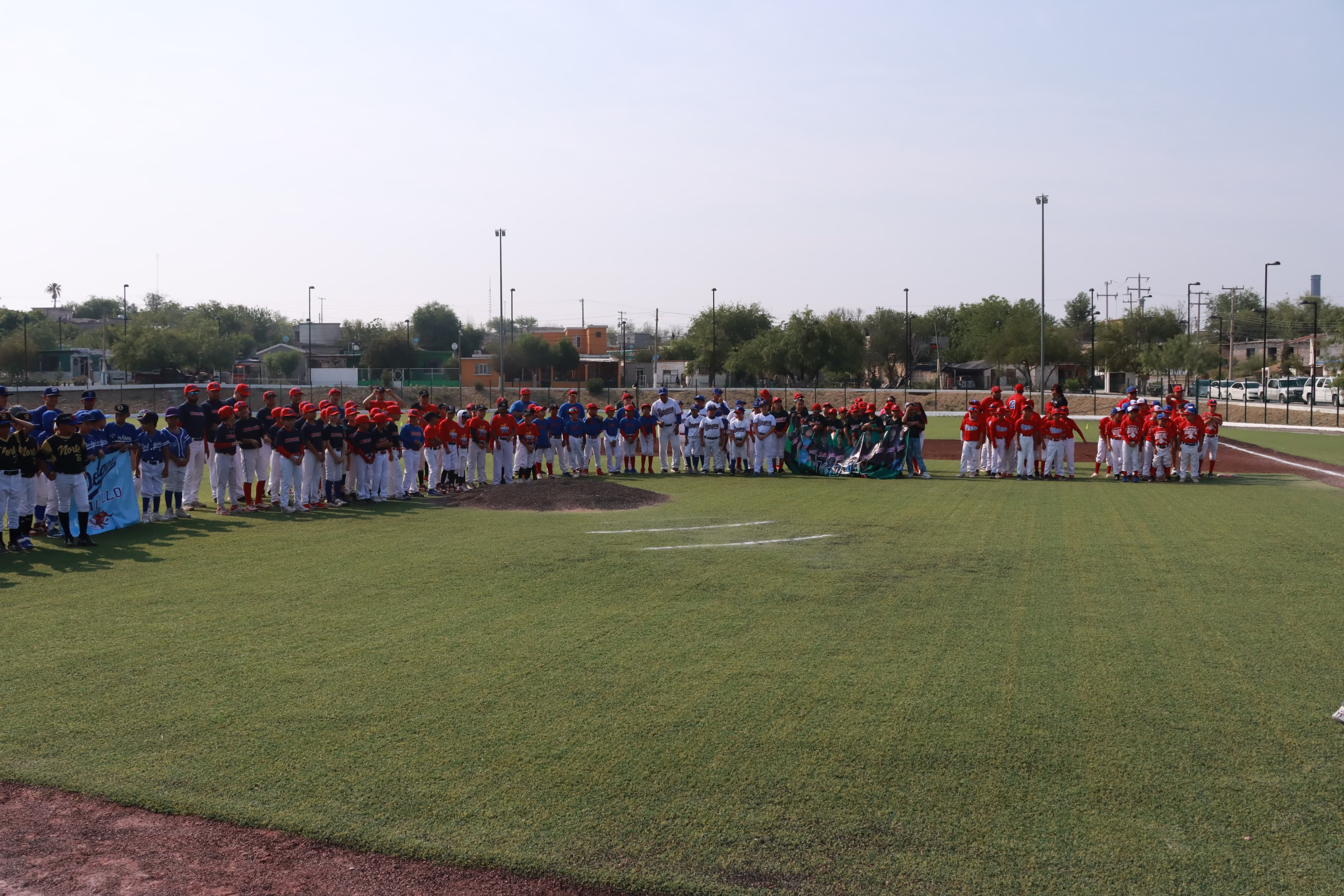 Inicia en San Juan de Sabinas el Torneo Estatal de Béisbol Infantil 9-10 años