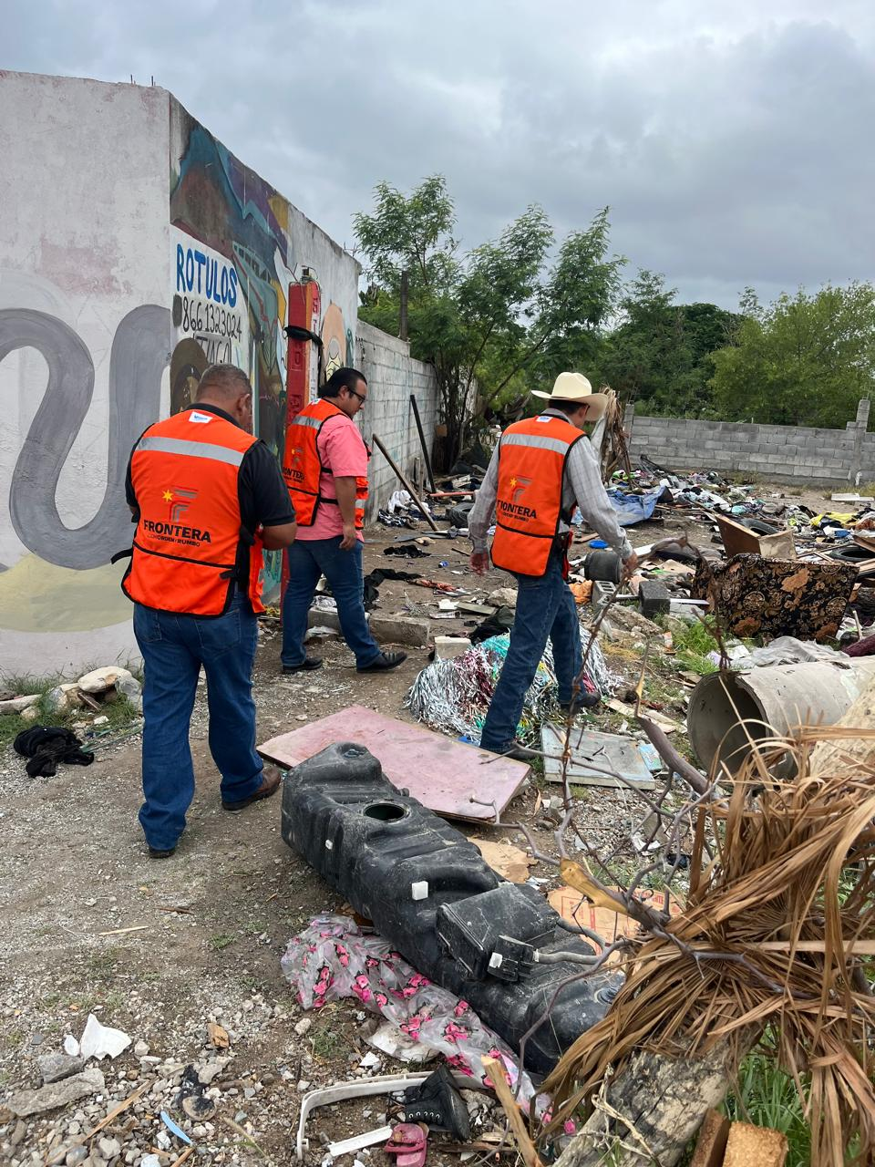Gobierno de Frontera atiende de inmediato foco de riesgo sanitario
