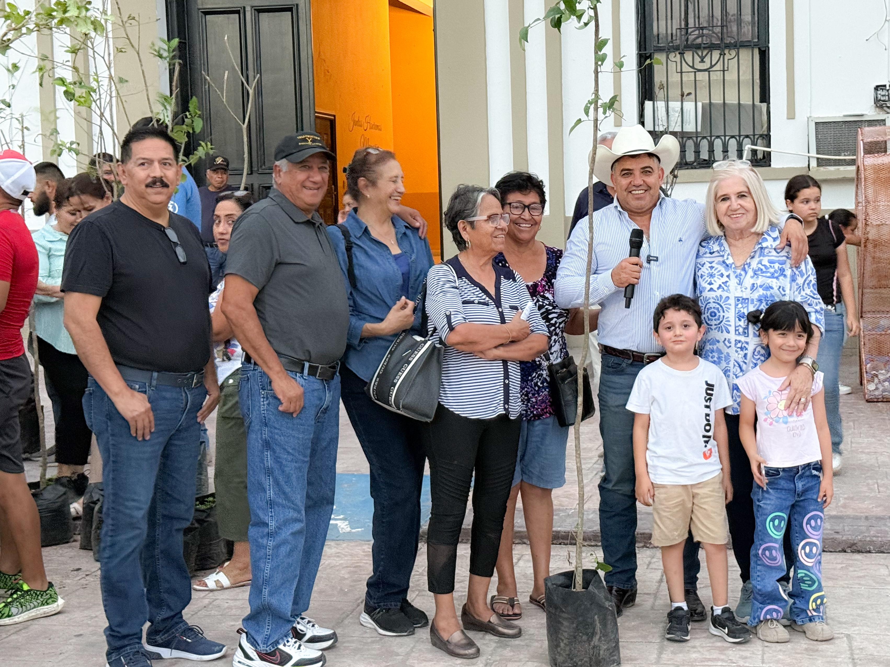 Arranca “Chano” Díaz campaña de reforestación