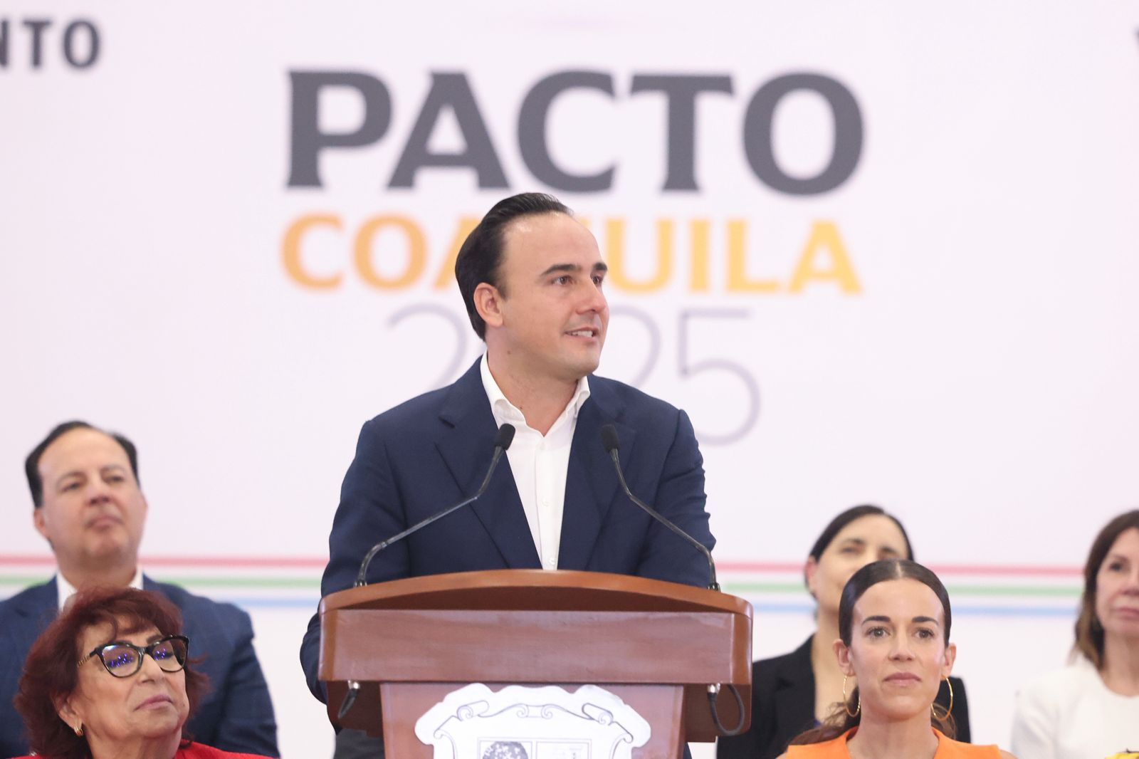 CON EL PACTO COAHUILA BLINDAMOS LA ESTABILIDAD LABORAL DE NUESTRO ESTADO: MANOLO