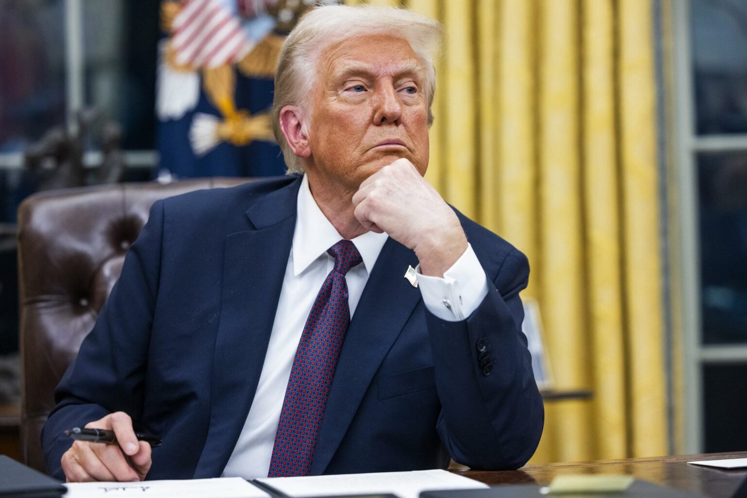 Premios Nobel expresan preocupación por recortes en el plan fiscal de Trump