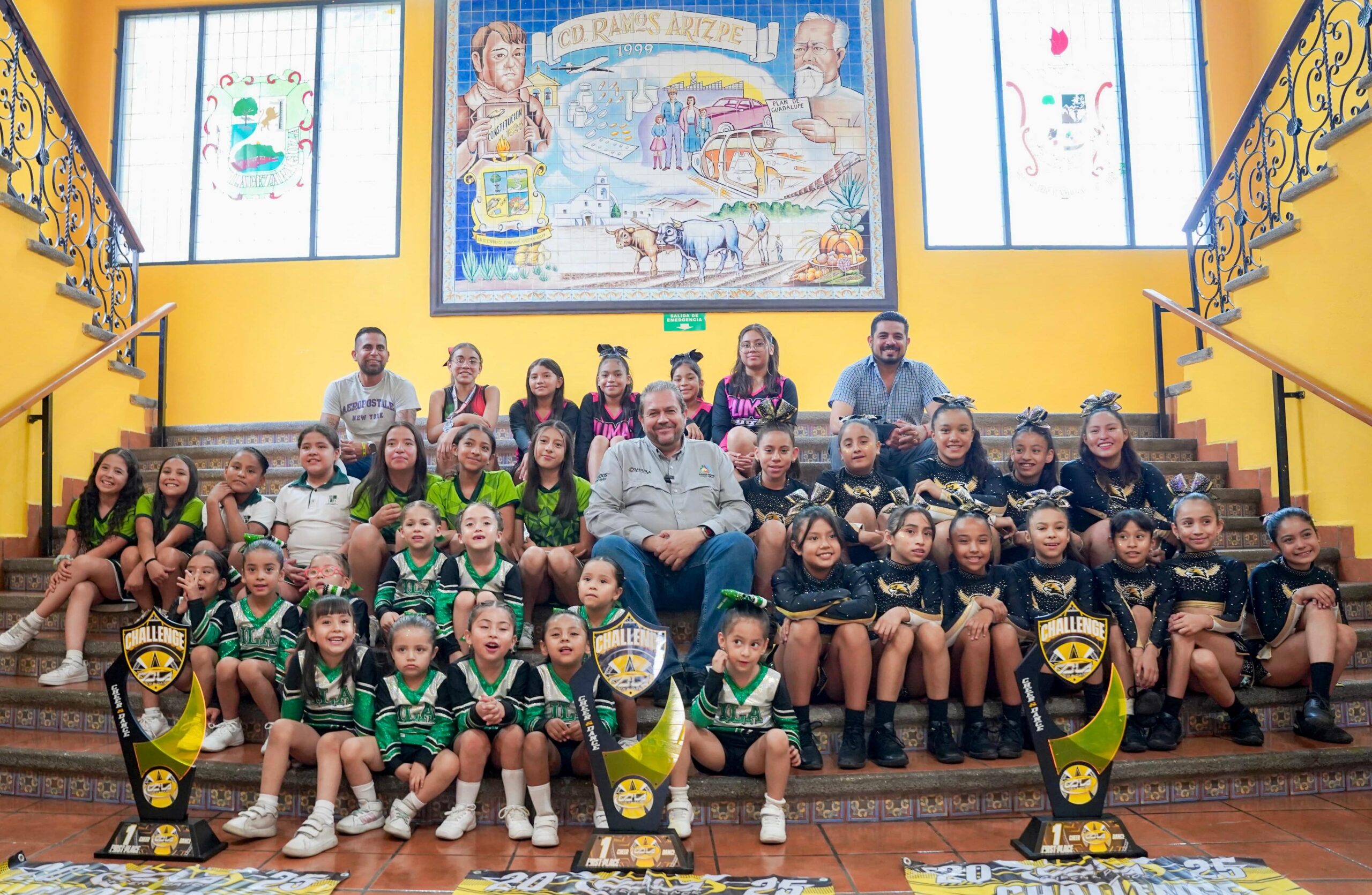 Refrenda Tomás compromiso con la juventud y el deporte
