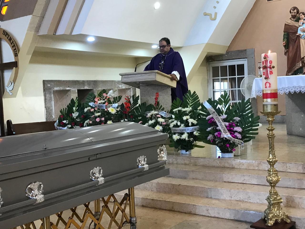 “Nadie debe morir así”: sacerdote padre José