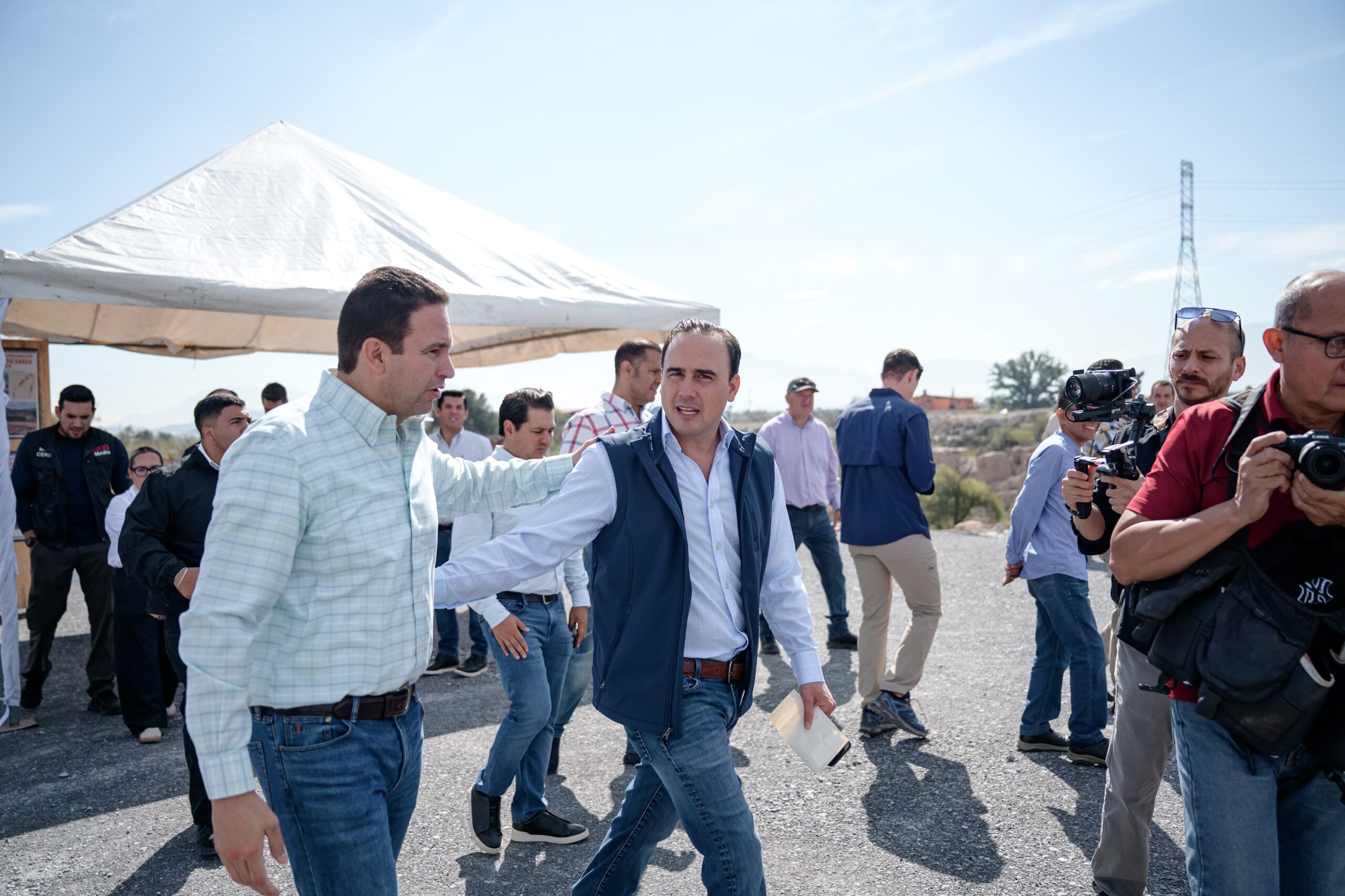 INVIRTIENDO 2 MIL MDP SE AVANZA CON GRANDES OBRAS EN COAHUILA: MANOLO