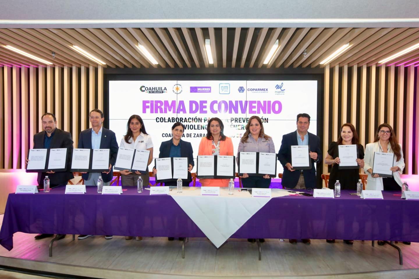 Pactan por entornos laborales libres de violencia en Coahuila