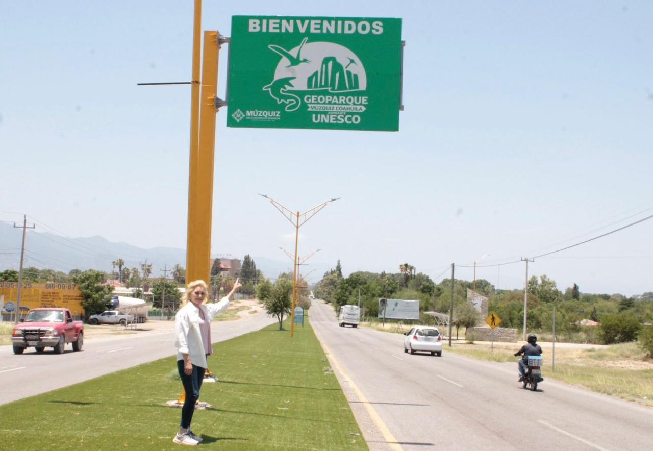 Múzquiz mejora imagen con nueva señalética