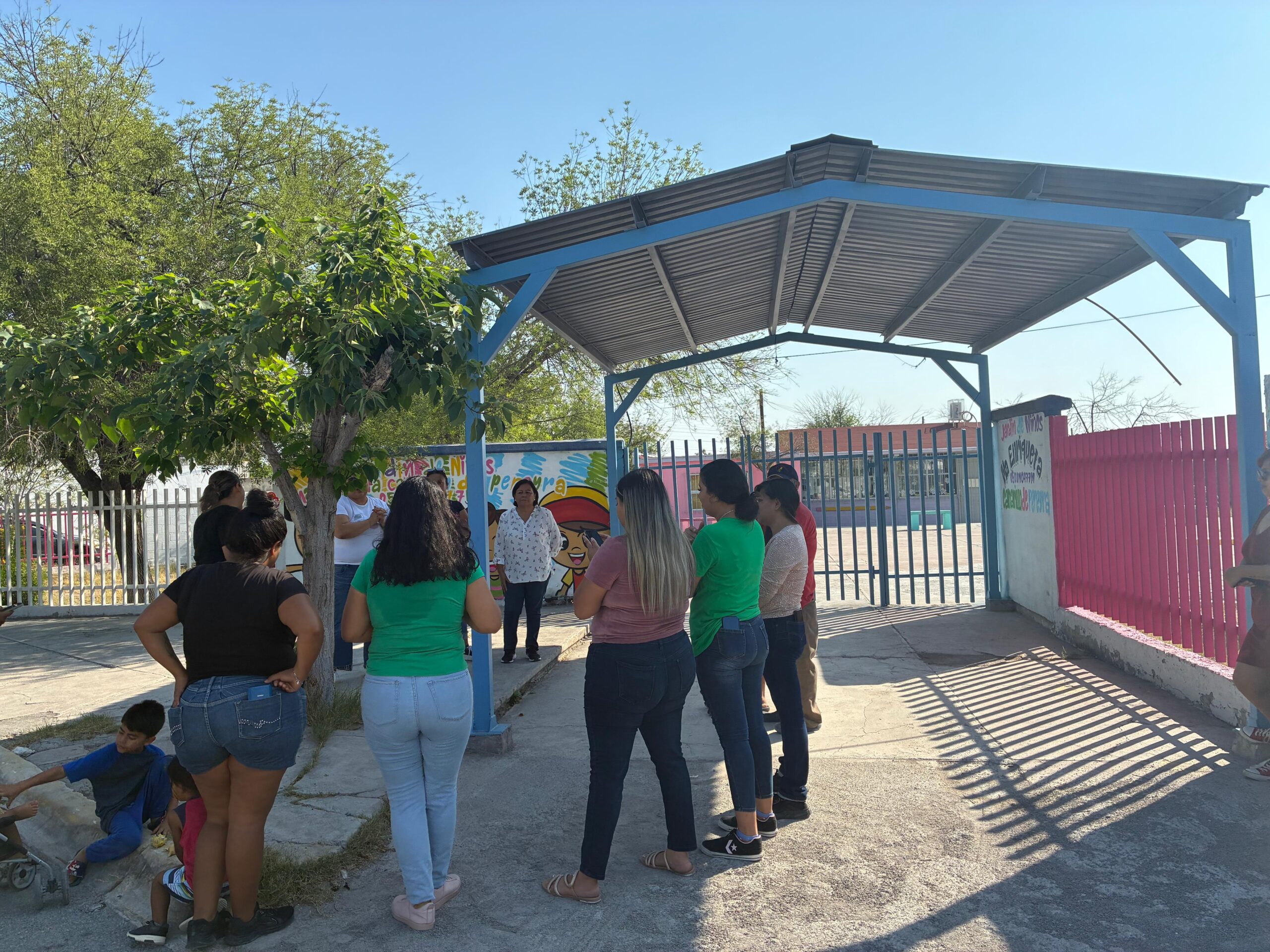Levantan madres paro en kínder de Frontera