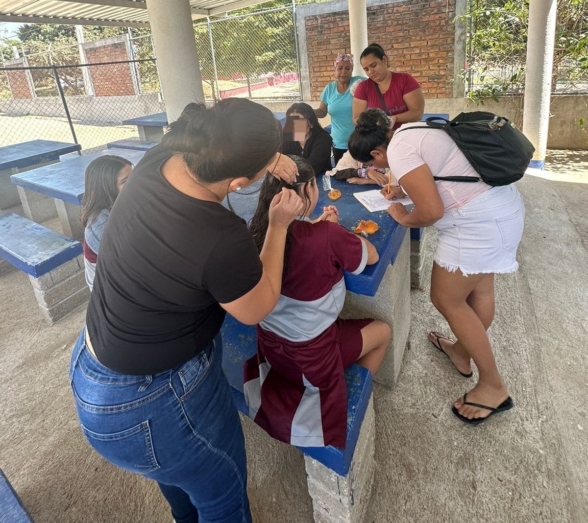Aumentan casos de piojos en escuelas de Saltillo