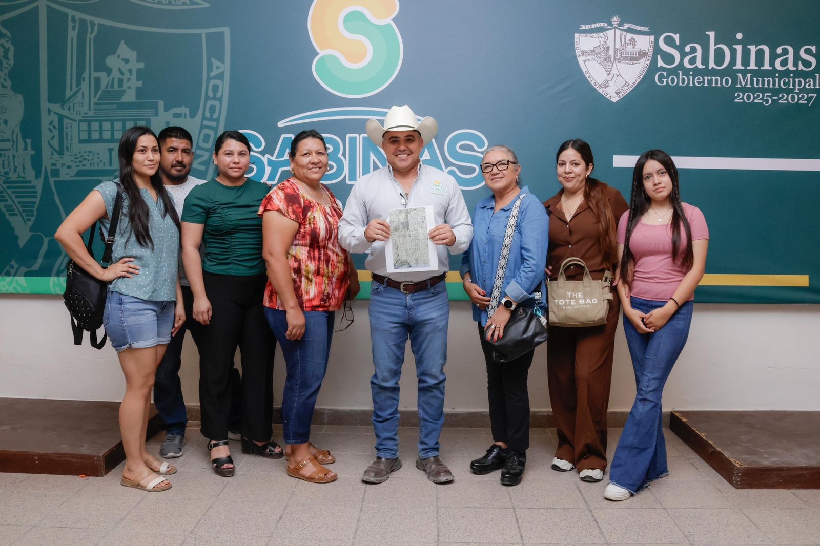 Nace en Sabinas colonia “La Luz”