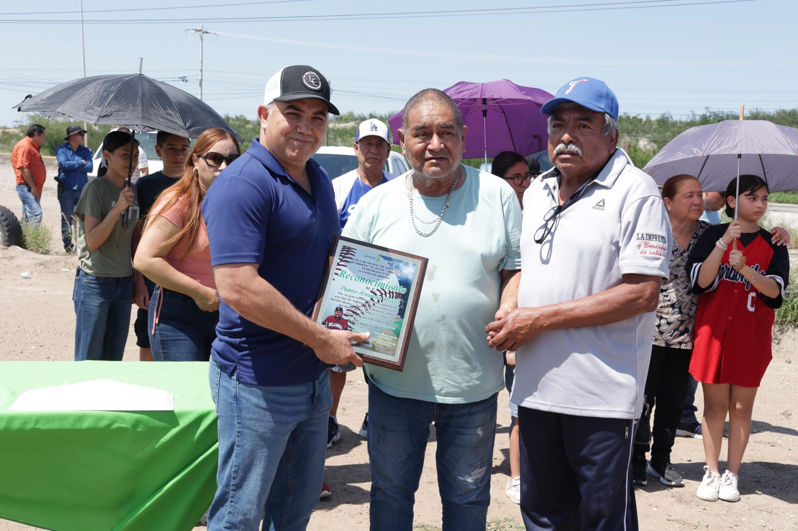Arranca la Liga de Softbol “Humberto ‘Dátil’ Arriaga”