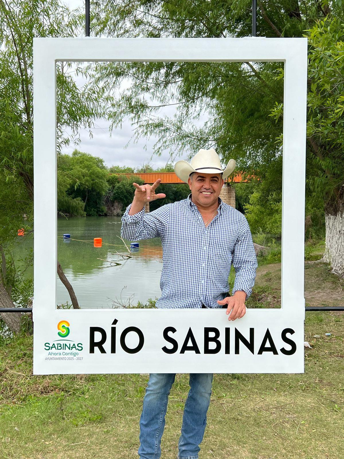 Prepara Chano torneo de pesca en Río Sabinas