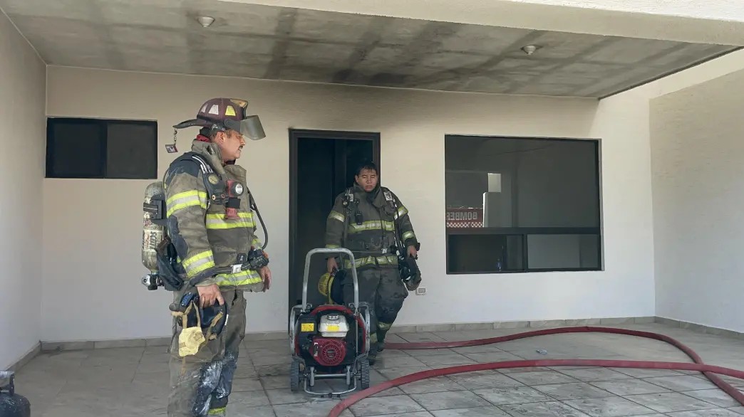 Fuga de gas desata incendio