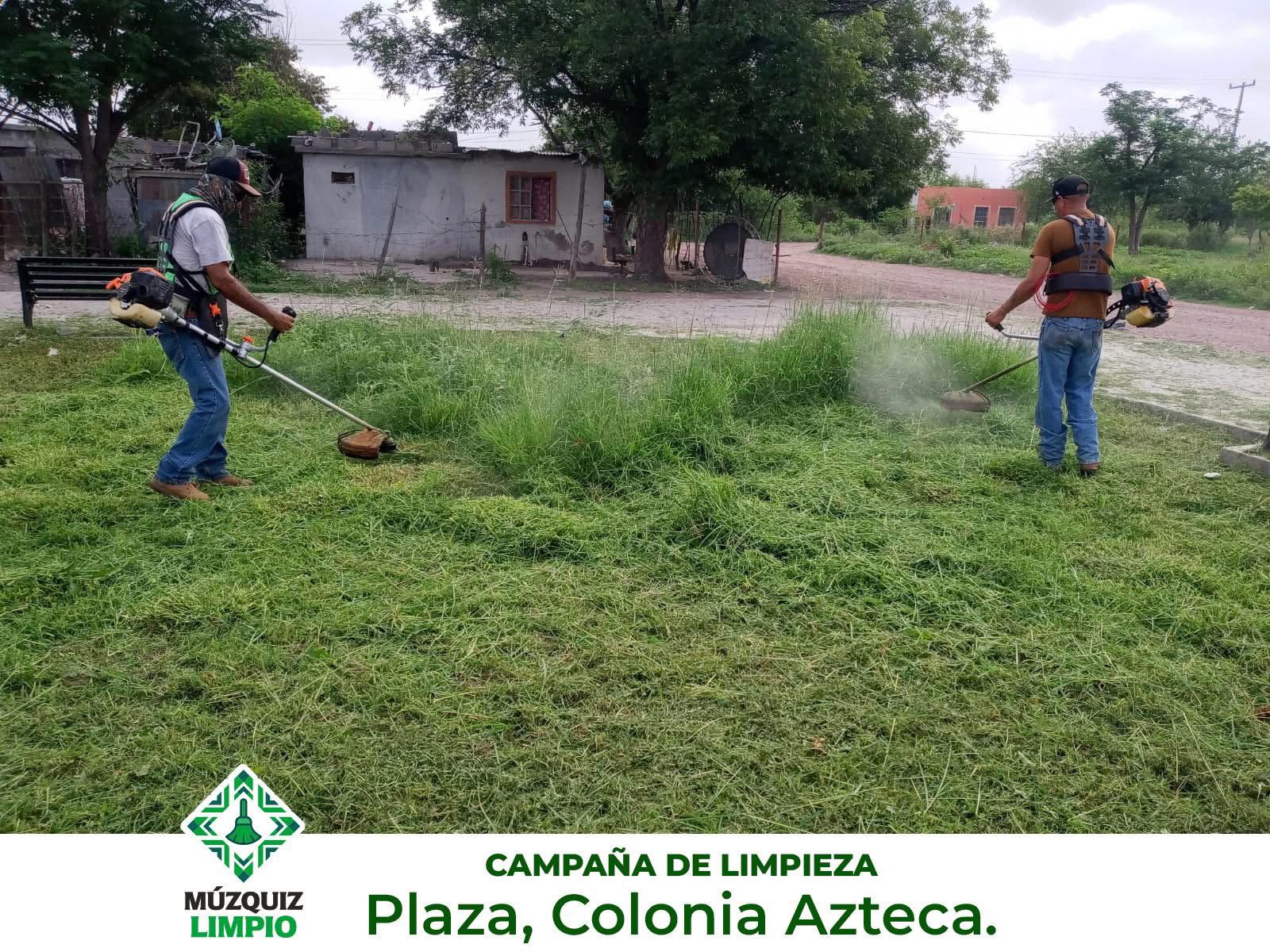 Continúan las acciones de limpieza y rehabilitación en espacios públicos de Múzquiz