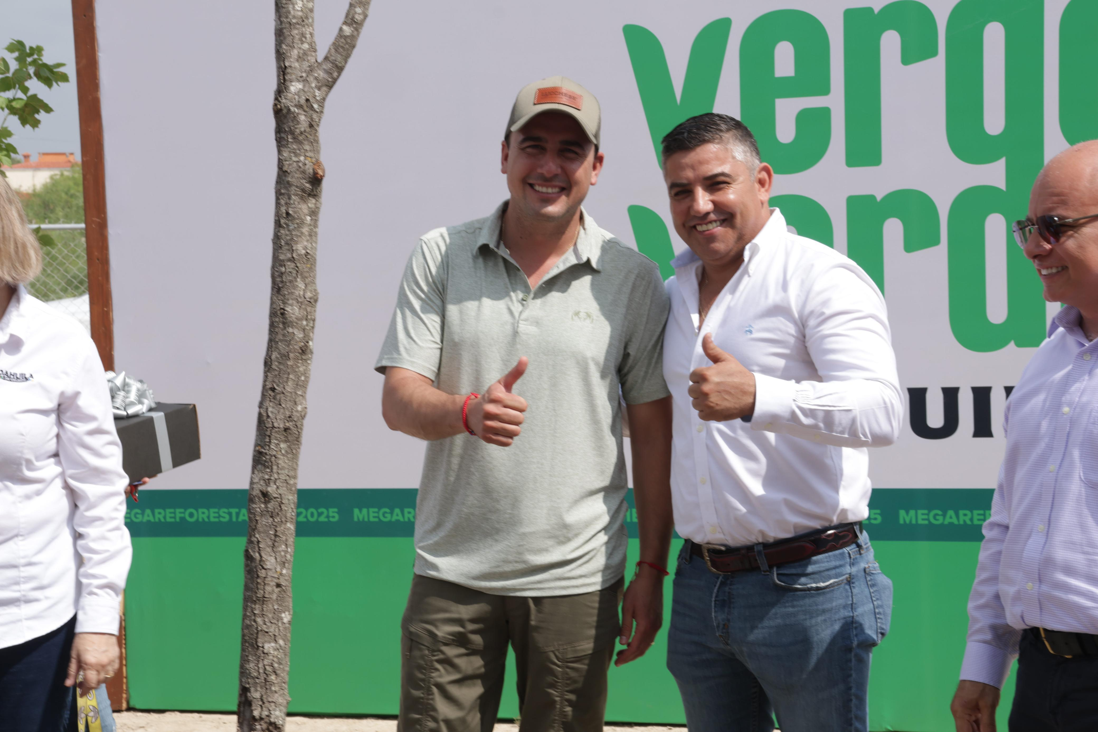 Firme compromiso de Chano Díaz con la educción y ecología