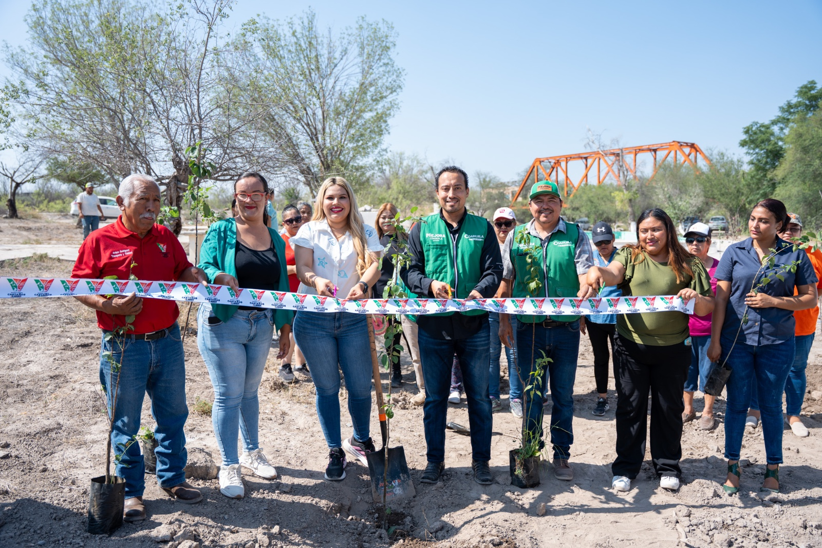 CASTAÑOS SE SUMA A LA CAMPAÑA “VERDE VERDE COAHUILA” PARA IMPULSAR EL CUIDADO AMBIENTAL
