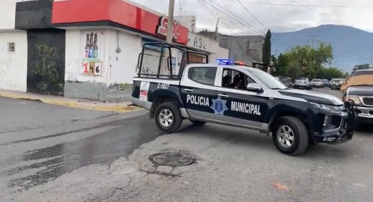 Halla a su hermano sin vida en el patio