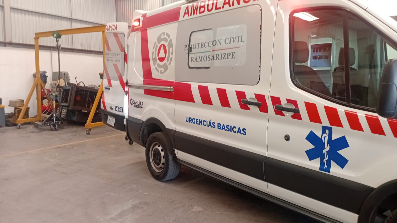 Lucha por su vida tras accidente laboral