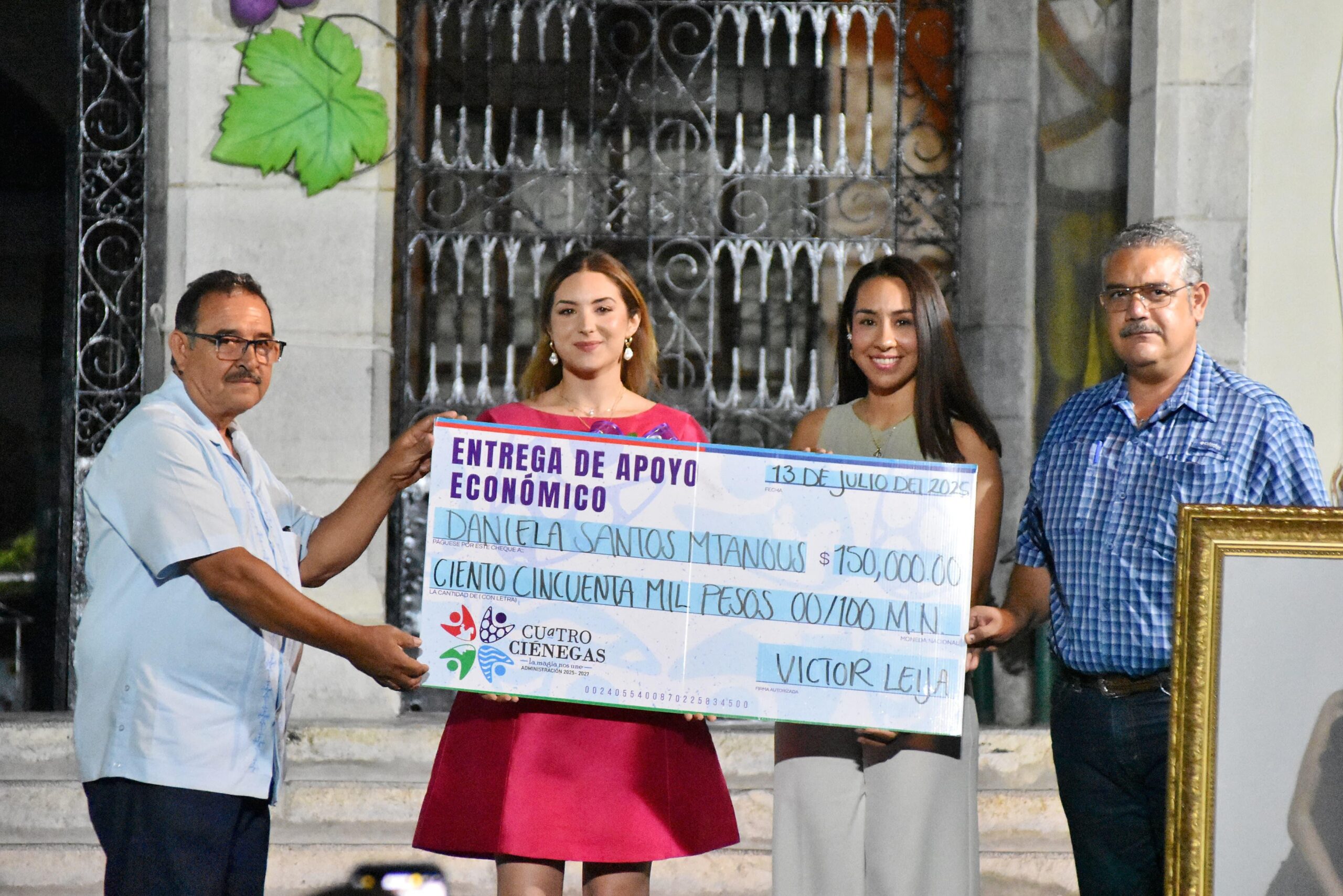 Tiene Ciénegas nueva reina de la Feria de la Uva 2025