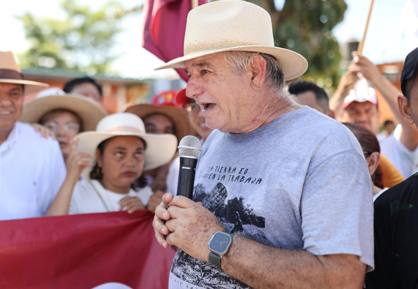 No somos iguales que García Luna