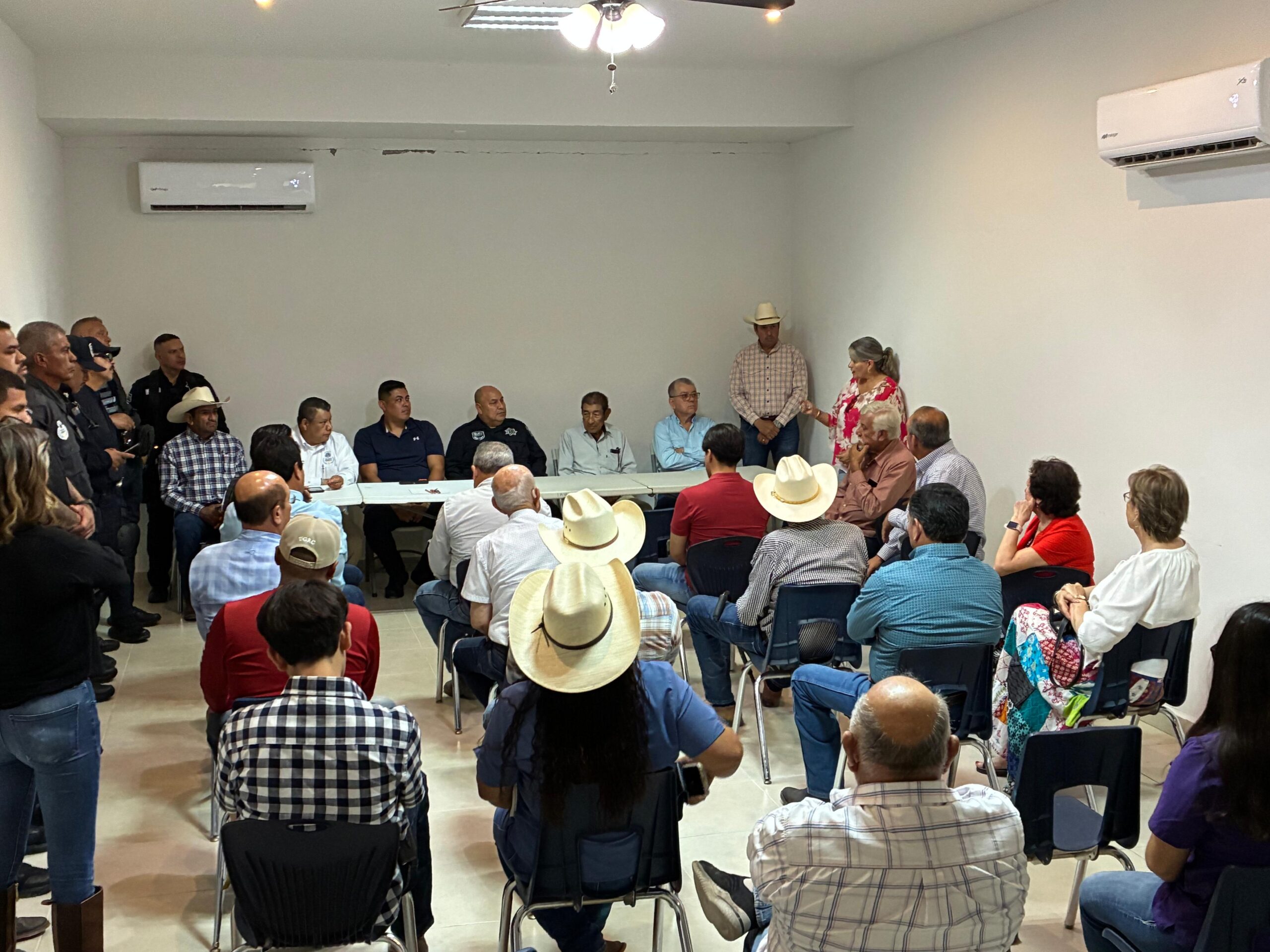 Acuerdan frenar abigeato en Región Centro-Desierto