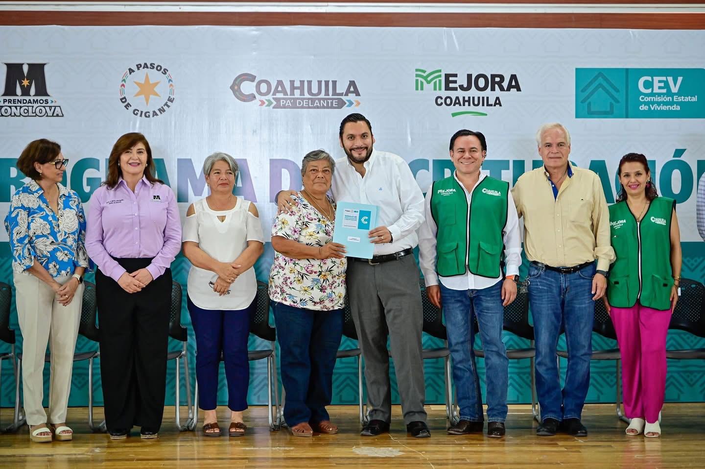 Inicia Carlos regularización de colonia Matilde Barrera