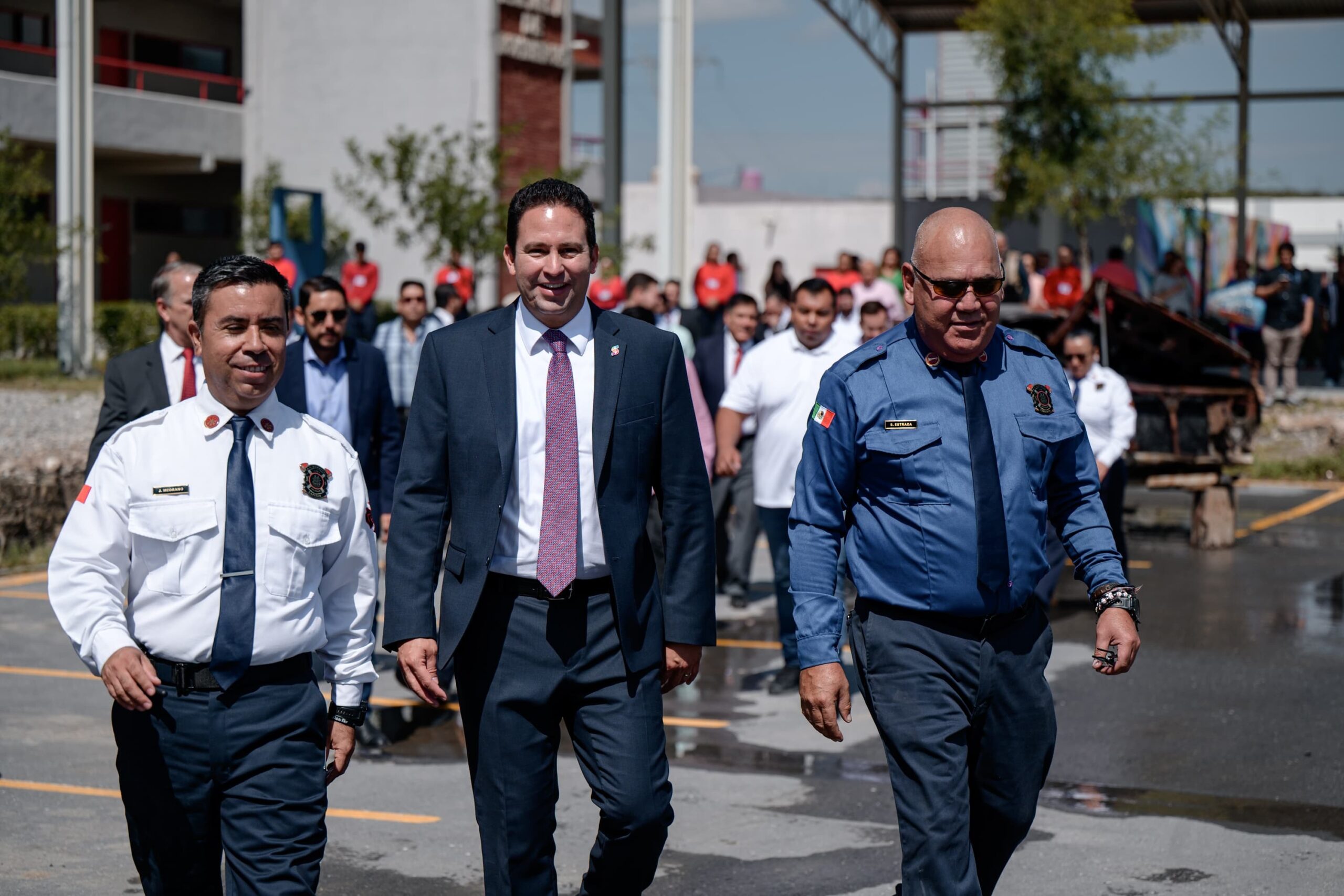 Reconoce Díaz labor de Bomberos Saltillo