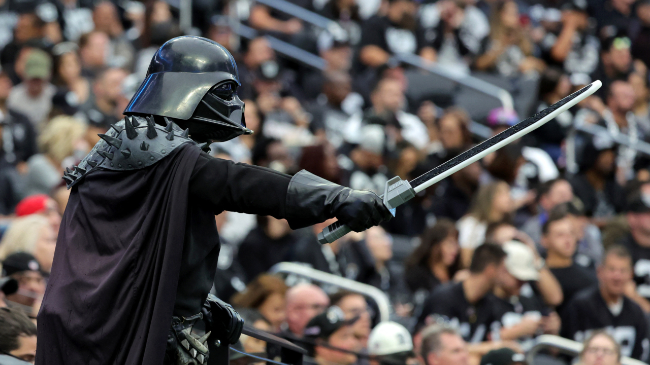 Subastarán espada láser de Darth Vader por hasta 2.8 millones de dólares en Los Ángeles