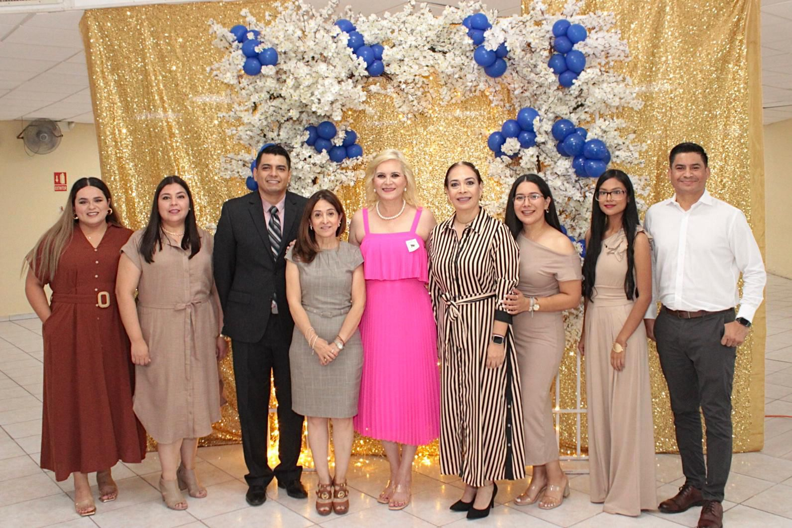 La alcaldesa Laura Jiménez amadrina a la generación 2018–2025 de la Escuela Primaria General Vicente Guerrero T.M.