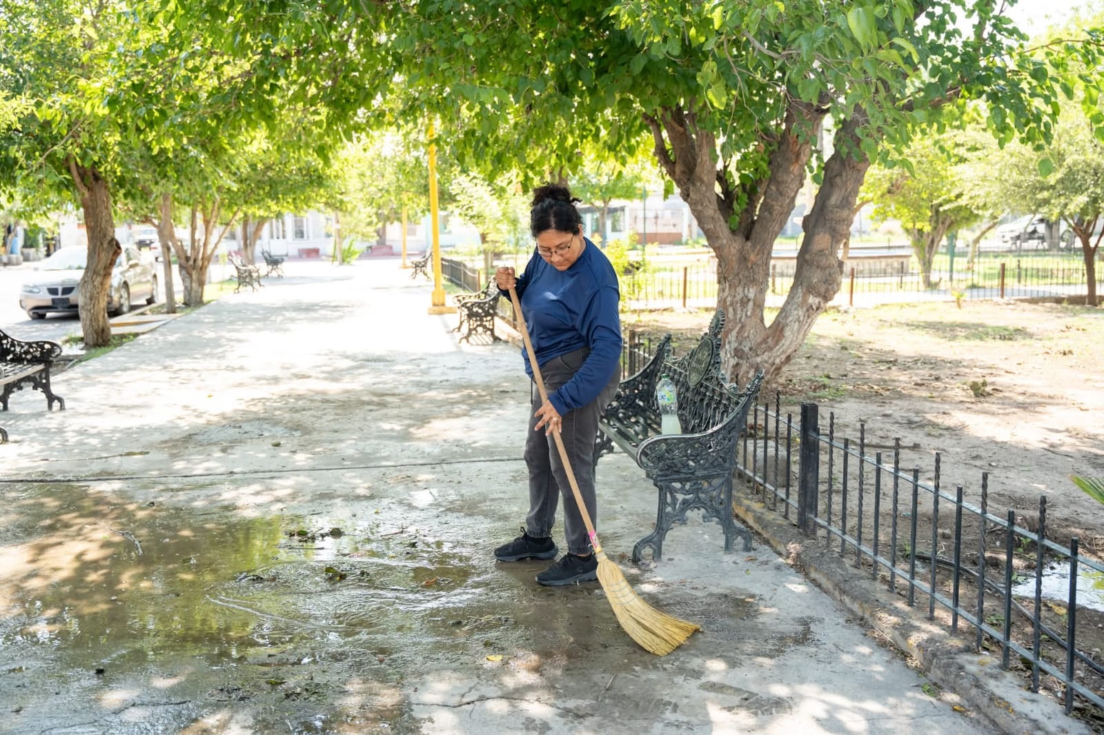 Continua Yesica rehabilitando espacios públicos de Castaños