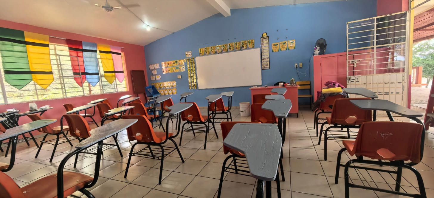 Regresan a clases más de 12 mil estudiantes