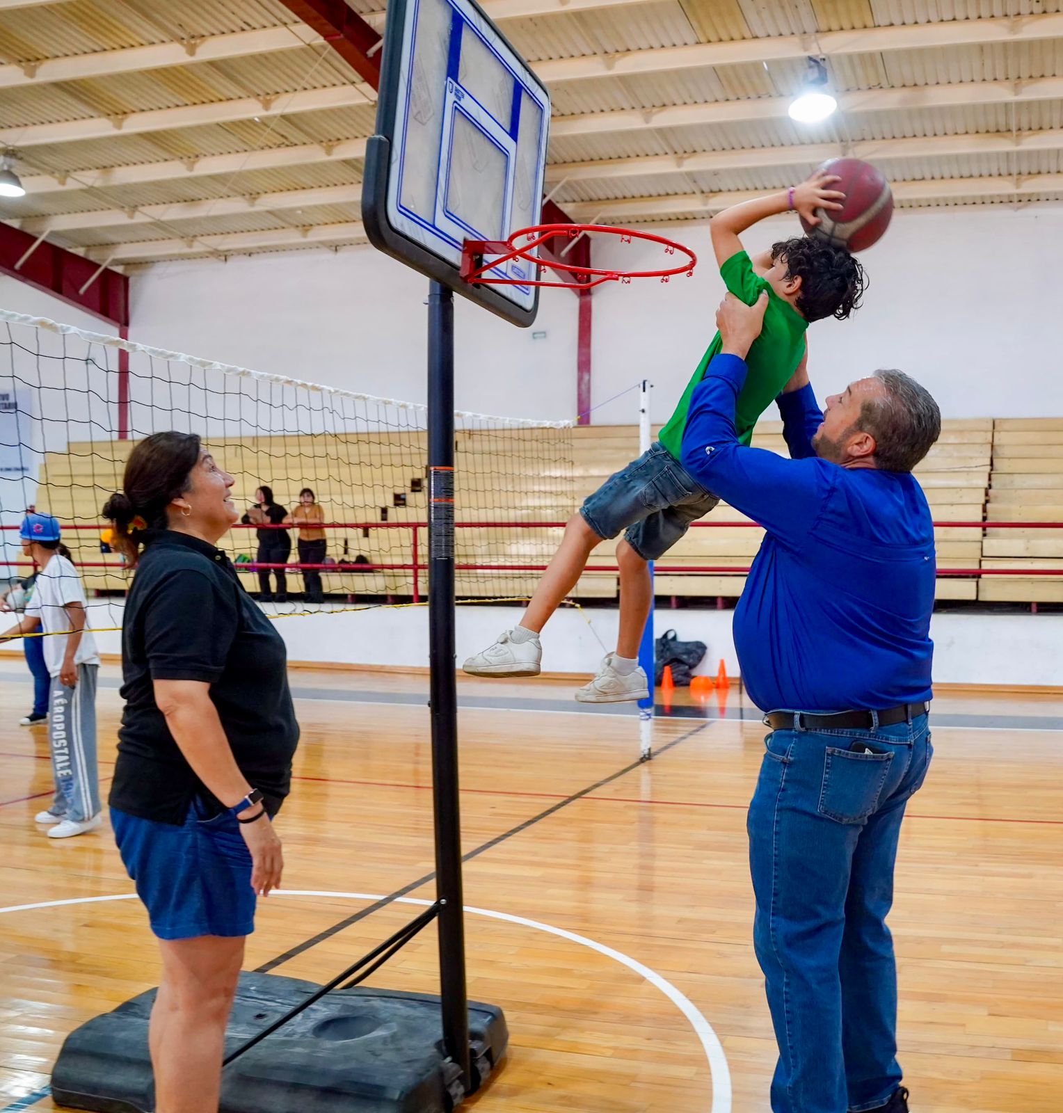 Impulsan actividades deportivas y recreativas